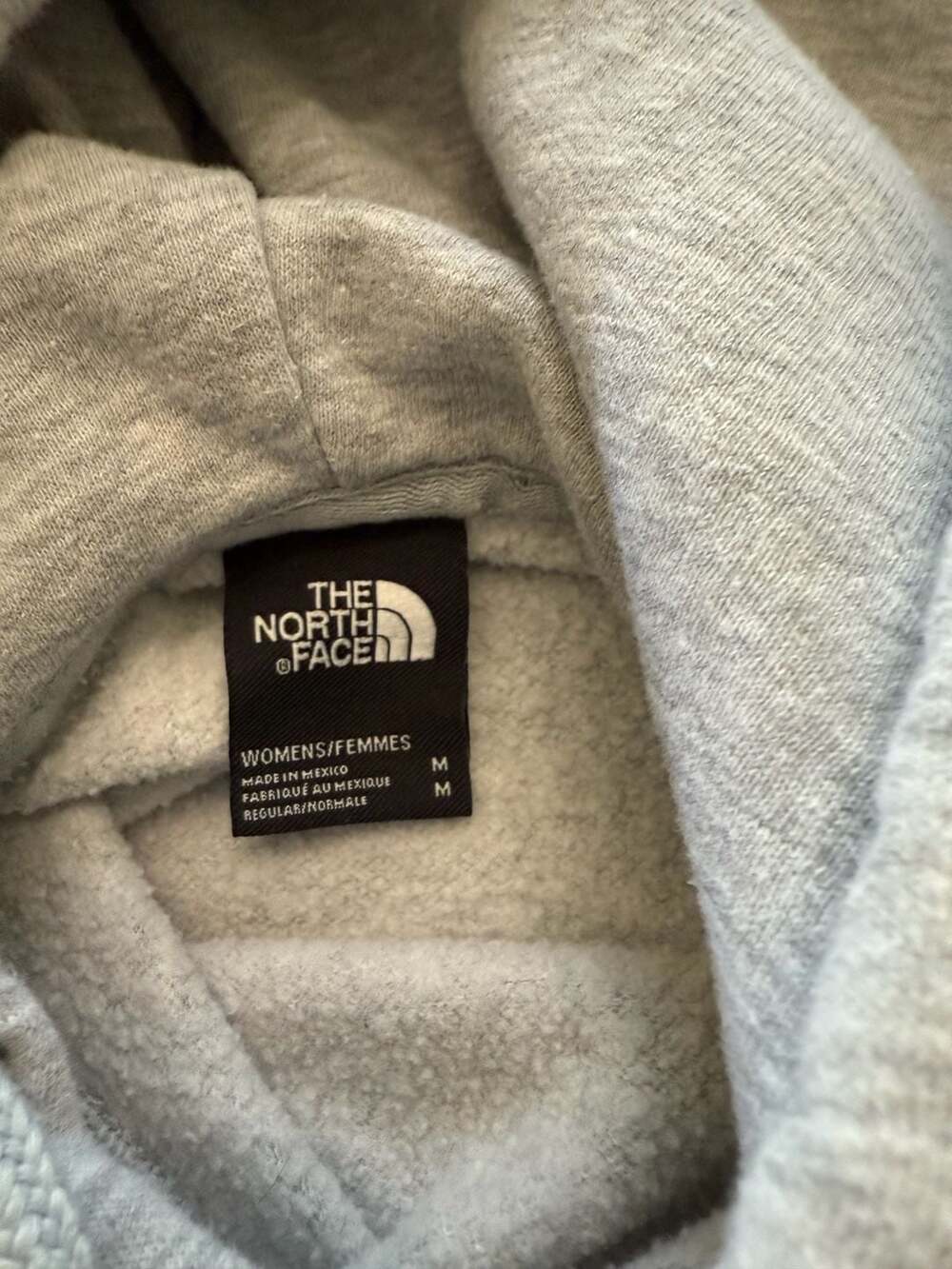 The North Face Women's Red Box Logo Hoodie Grey Size Medium - Picture 2 of 5
